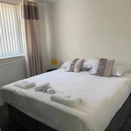 M&J Apartment Blackpool Extérieur photo